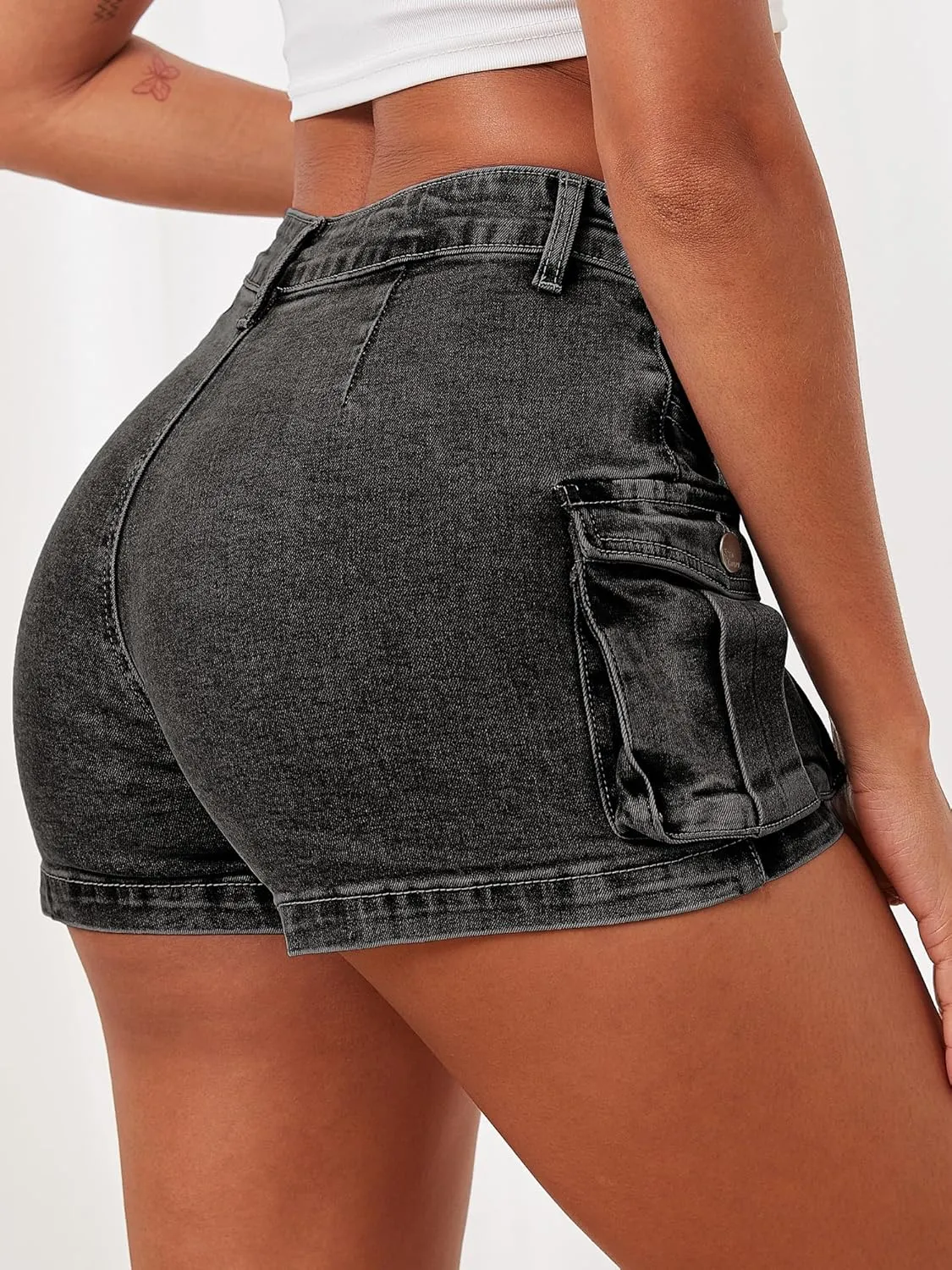 ELLEVEN Women's High-Stretch Cargo Shorts, Y2K Mini, High Waisted, Slim-Fitted Jean Shorts with Pockets