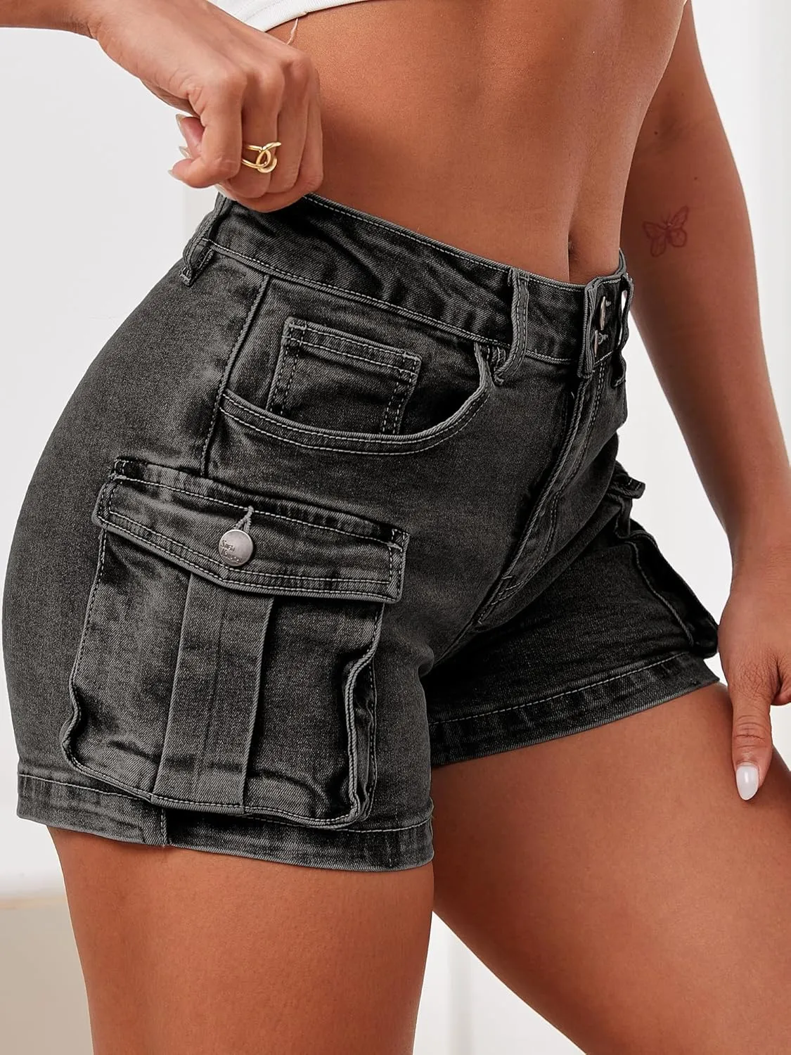 ELLEVEN Women's High-Stretch Cargo Shorts, Y2K Mini, High Waisted, Slim-Fitted Jean Shorts with Pockets