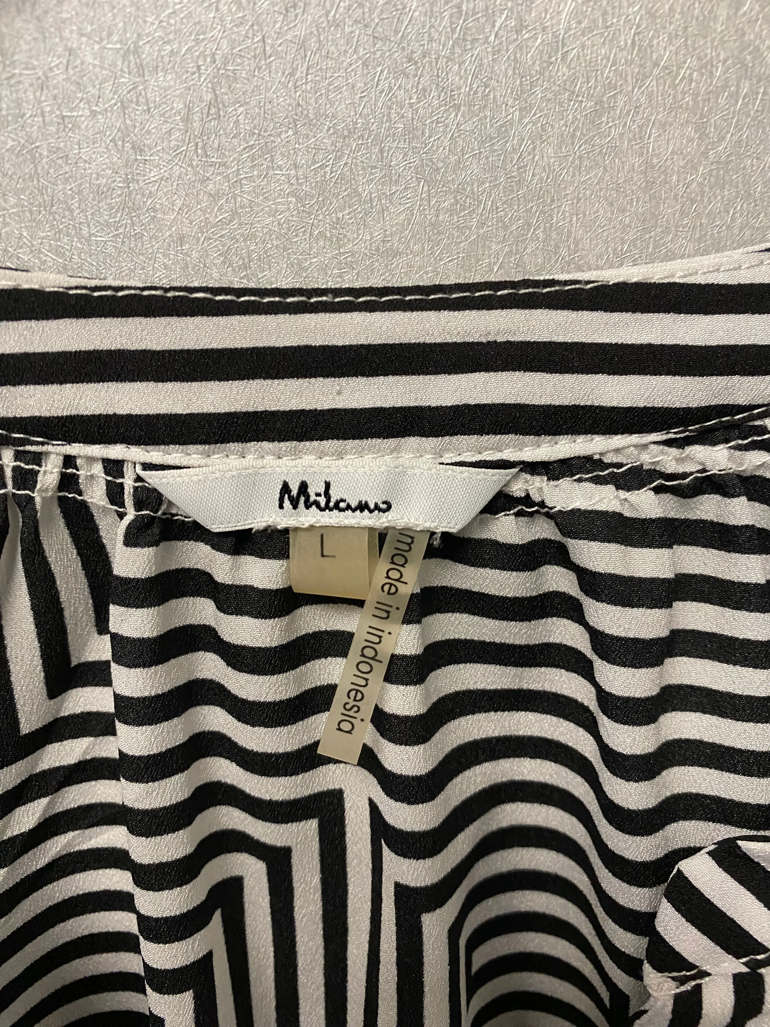 Milano Womens Tunic Blouse Black White Striped V Neck Pleated 3/4 Sleeves Size L