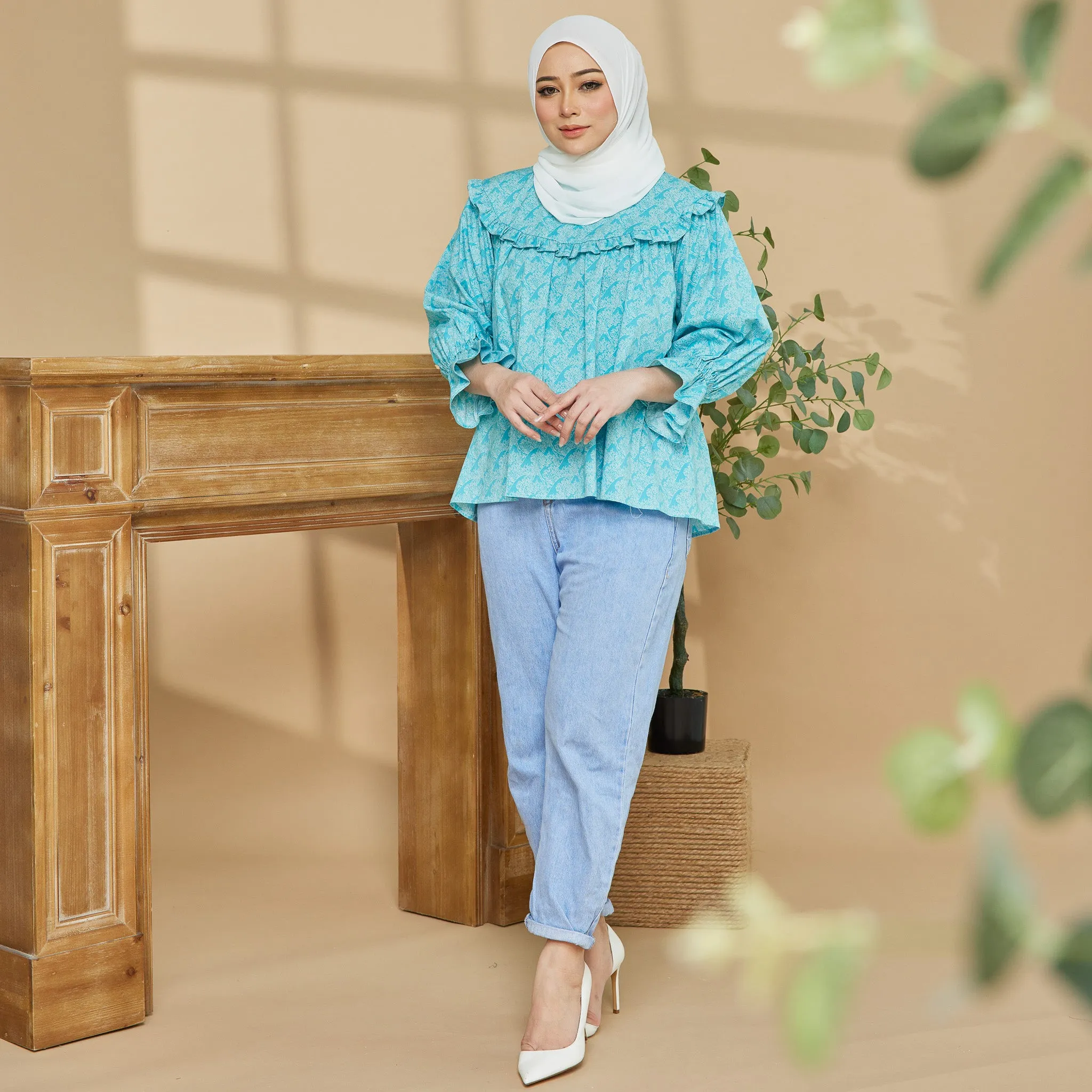 Shamra Blouse - Turquoise Wave Print